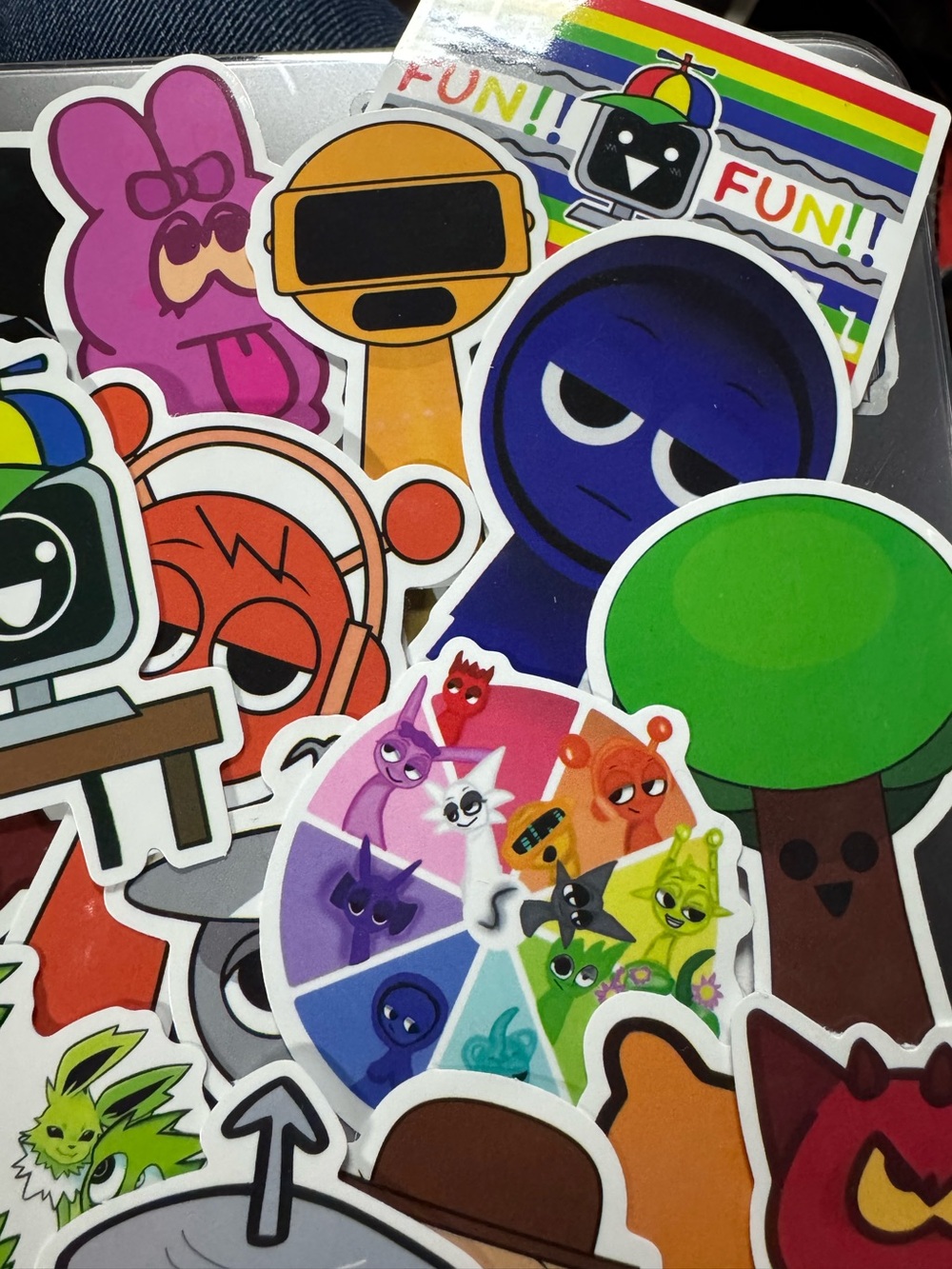 Sprunki Colorful Sticker Pack - 50 stickers - Picture 7 of 13